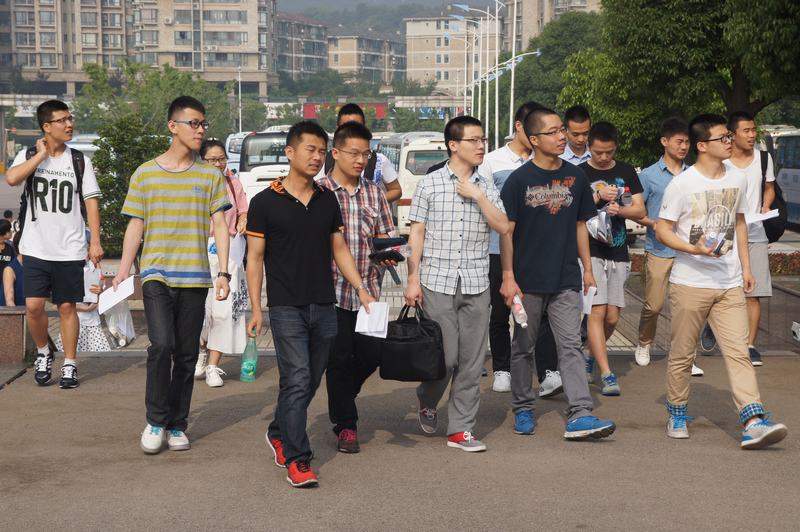 ��ʮ��ȫ������Դ��ѧ����ѧ�����������������ߵھŽ콭��ʡ��ѧ����ѧ����˳������