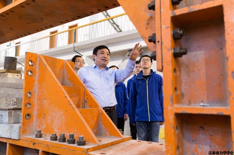 365bet��վ������ף��ȫ���Ƽ��������ա�ϵ�б�������֮������ΰ������ְ��ˮ�����̡�ҽ����