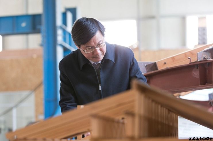 365bet��վ������ף��ȫ���Ƽ��������ա�ϵ�б���֮����ΰ�죺���Ĵ���ľ�ṹ����